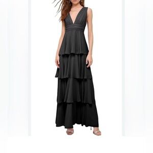 NWOT Lulu's Black Backless Tiered Dress